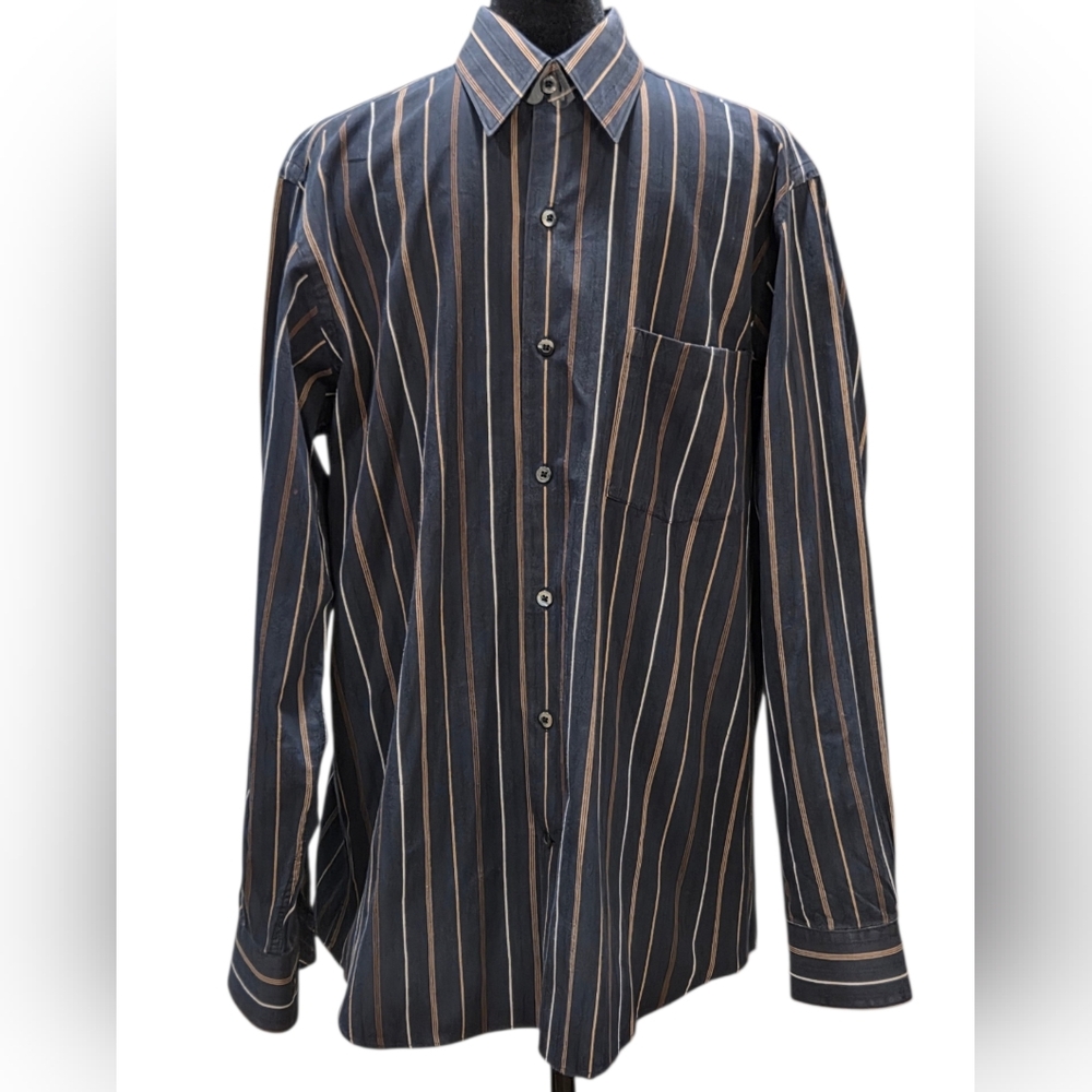 jf j.ferrar Men's Navy Blue Button-Down Shirt with Tan Stripes
